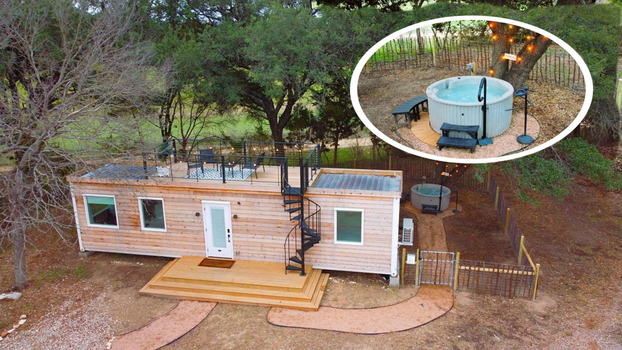 The Lonely Bull Luxury Container Home On 5 Acres Weatherford Exterior photo